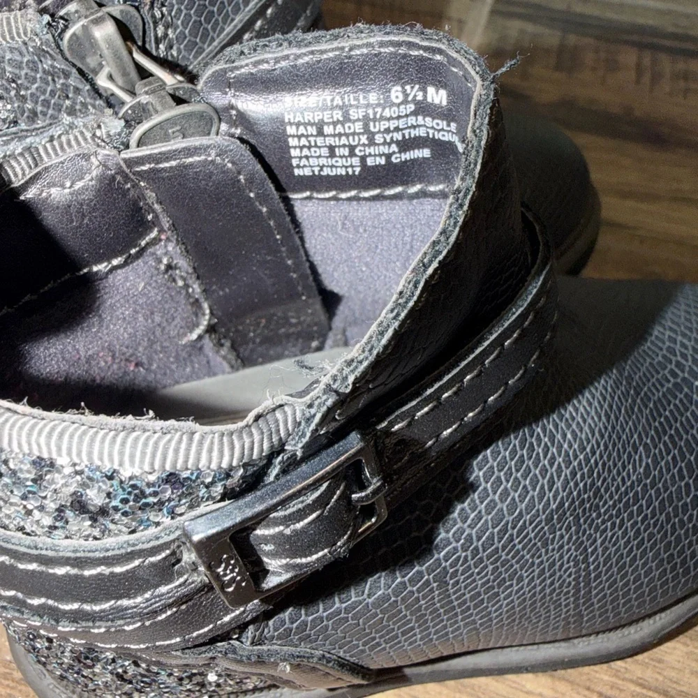 Step & Stride Harper Glitter Gray Booties Toddler Girl 6.5 For Wide Feet